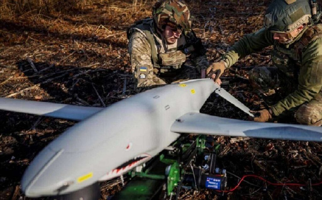 Ρωσία – Ουκρανία: Νεκροί πατέρας και ο 4χρονος γιος του στο Κίεβο – 13 τραυματίες στο Κουρσκ από κατάρριψη ουκρανικών drones