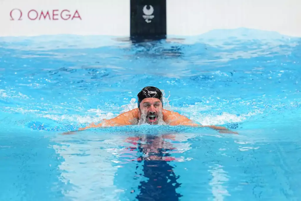 Παραολυμπιακοί Αγώνες: Για τέσσερα εκατοστά εκτός τελικού η ελληνική σκυτάλη στην κολύμβηση