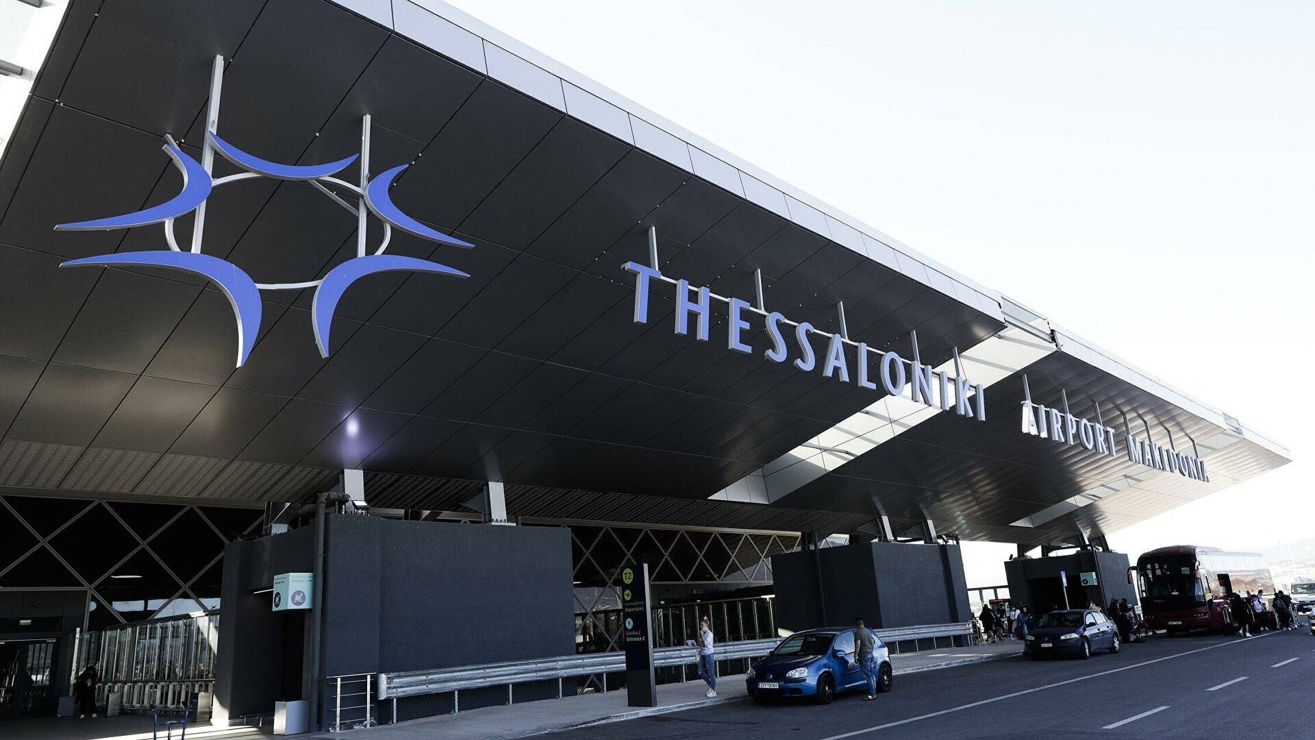 Θεσσαλονίκη : Τους έπιασαν με πλαστά ταξιδιωτικά έγγραφα