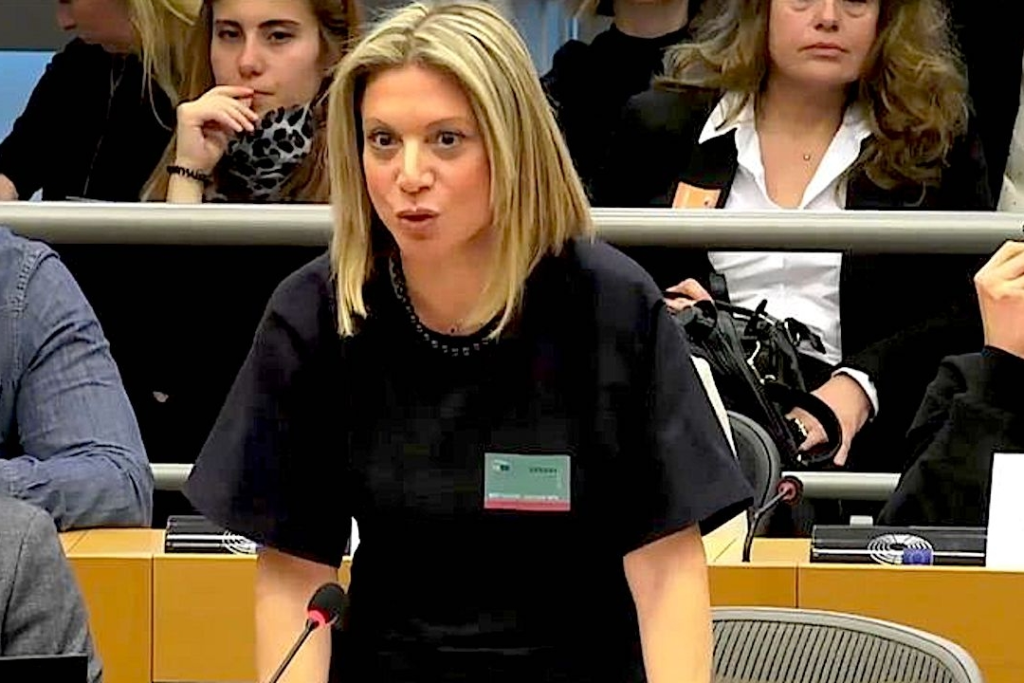 Επιστολή Μαρίας Καρυστιανού στην ΕΣΗΕΑ: «Πως είναι δυνατόν να μη στηρίζετε ολόψυχα ένα τέτοιο τρομακτικό γεγονός;»