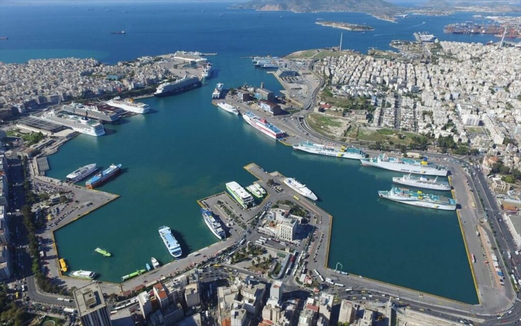 Λιμάνι Πειραιά: Σοβαρός τραυματισμός εργαζομένου