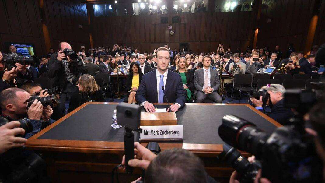 Παραδοχή – βόμβα Μαρκ Ζούκερμπεργκ (Facebook): «Η κυβέρνηση Μπάιντεν με πίεσε να λογοκρίνω αναρτήσεις για τον Covid-19, κακώς υπέκυψα»