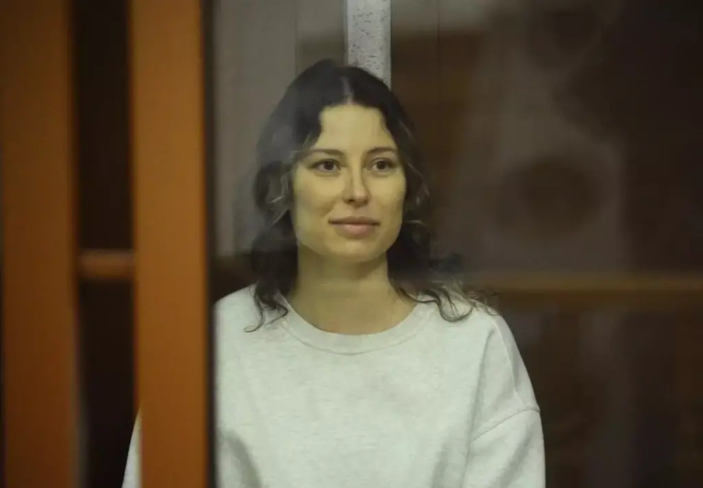 Καταδικάστηκε Ρωσοαμερικανίδα μπαλαρίνα σε 12 χρόνια φυλακή επειδή δώρισε 50 δολάρια στην Ουκρανία