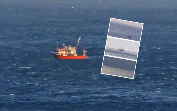 Κυβερνητική αφωνία για τα τουρκικά αλιευτικά που πολιορκούν τη Σάμο