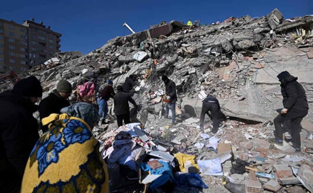 865 χρόνια κάθειρξη σε εργολάβο πολυκατοικίας που κατέρρευσε στο σεισμό της 6ης Φεβρουαρίου 2023 στην Τουρκία σκοτώνοντας 96 ανθρώπους