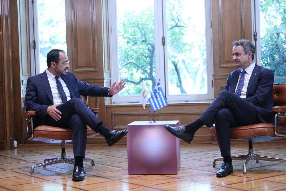 Μητσοτάκης-Χριστοδουλίδης: Πυλώνες σταθερότητας και ασφάλειας Ελλάδα και Κύπρος