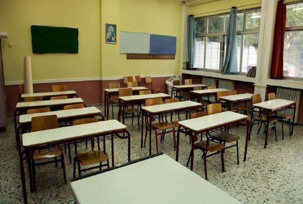 Ρέθυμνο: Με τηλεκπαίδευση ξεκίνησαν τα μαθήματα στο σχολείο – To κτήριο αντιμετωπίζει σοβαρό ζήτημα στατικότητας