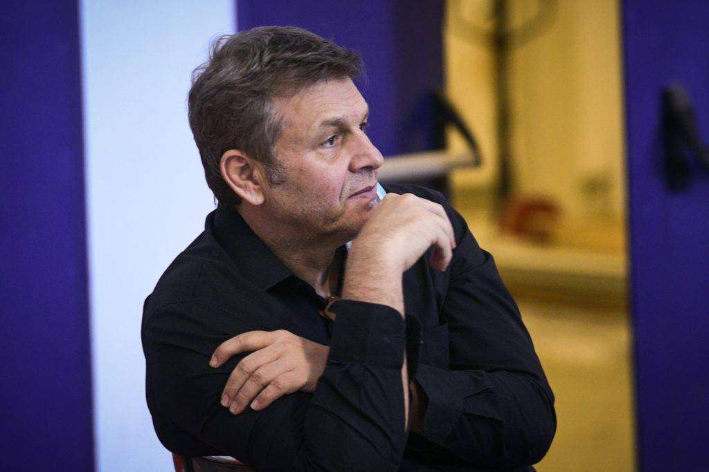 Απόστολος Γκλέτσος: Κατεβαίνει υποψήφιος αρχηγός στο ΣΥΡΙΖΑ