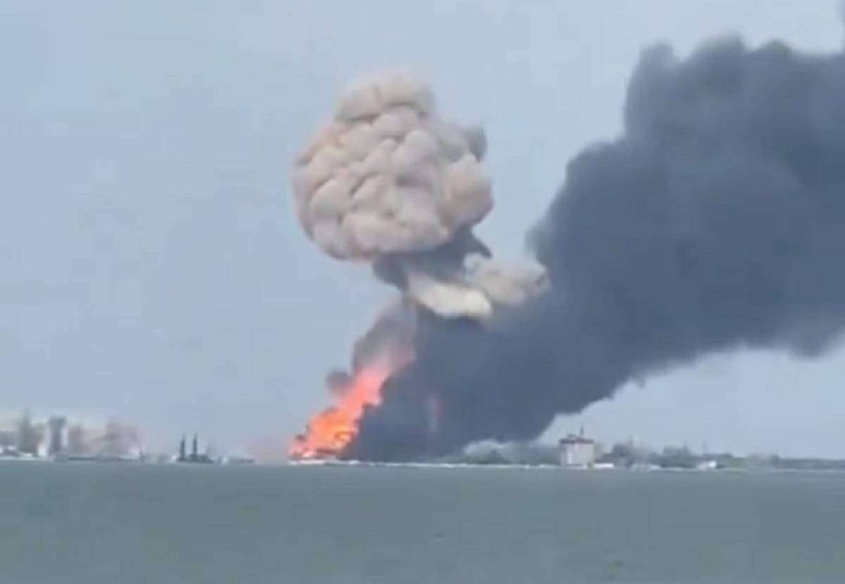 Η Ρωσία "χτύπησε" την αεροπορική βάση που θα φιλοξενηθούν τα F-16 που θα παραλάβει η Ουκρανία