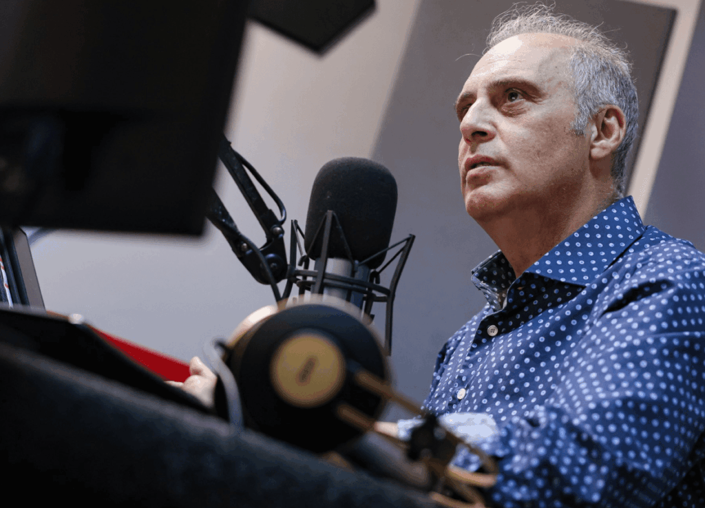 Κυριάκος Βελόπουλος: “Δεκανίκι της ΝΔ το ΠΑΣΟΚ, άνθρωπος του Μητσοτάκη ο Ανδρουλάκης”