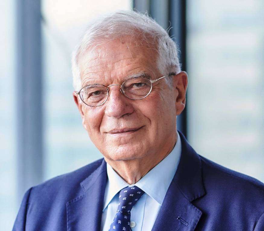 Ζοζέπ Μπορέλ: «Τα όπλα να σιωπήσουν και η φωνή της διπλωματίας να μιλήσει»