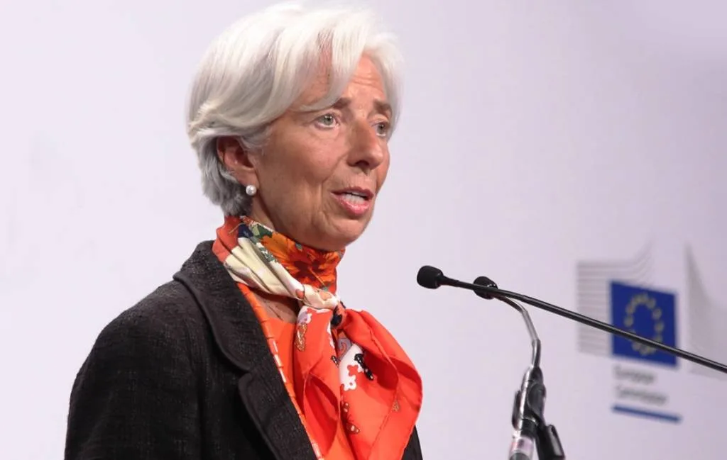 Κριστίν Λαγκάρντ: «Η ΕΚΤ δεν δεσμεύεται για την πορεία μείωσης των επιτοκίων»