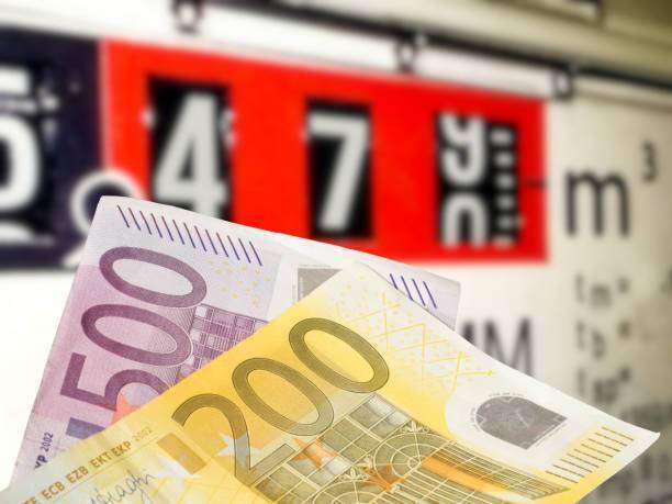 Ρεύμα: Τι θα πληρώσουν τα νοικοκυριά για τον Οκτώβριο – Δεν θα ισχύσουν οι πενιχρές επιδοτήσεις των προηγούμενων δύο μηνών