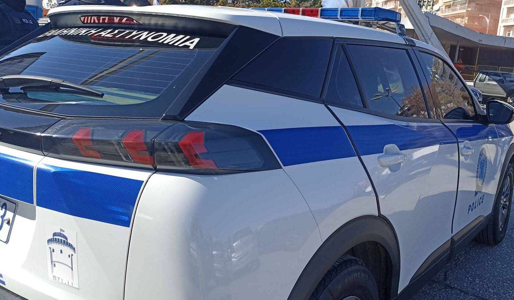 Θεσσαλονίκη: 30χρονος απειλούσε να πέσει στο κενό