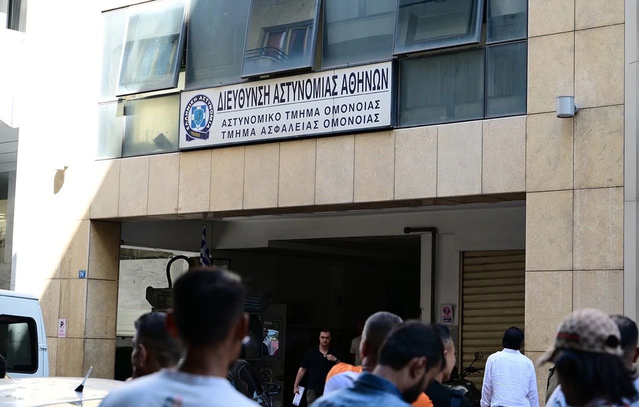 Με 11 κρατούμενος στα κρατητήρια ο 29χρονος που βρέθηκε απαγχονισμένος