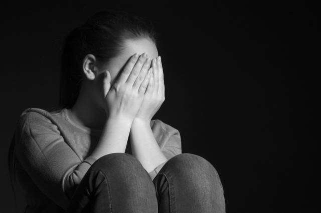 Ενδοοικογενειακή βία: 258 συλλήψεις την περασμένη εβδομάδα – Σε 105 γυναίκες θύματα το Panic Button