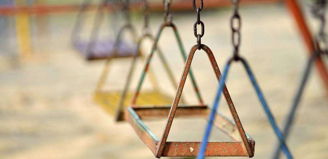 Αλεξανδρούπολη: Ατύχημα σε παιδική χαρά- Έπεσε πόρτα πάνω σε μωρό 1,5 ετών και το τραυμάτισε σοβαρά