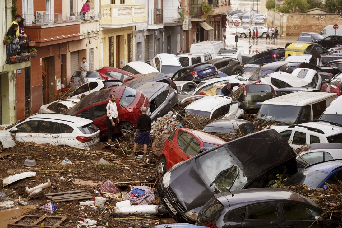 Spain flooding: Photos show the devastation in Valencia : The Picture Show  : NPR