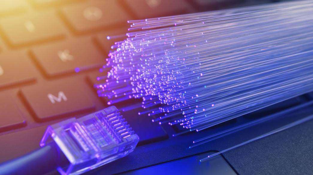 Άνοιξε η πλατφόρμα για την επιδότηση συνδέσεων οπτικής ίνας