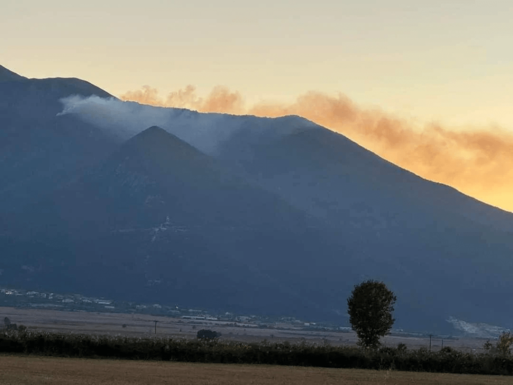 Παγγαίο Όρος: Για έβδομη ημέρα καίει η φωτιά