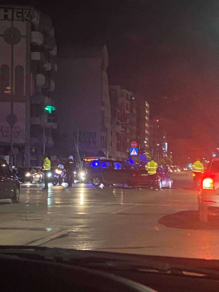 Θεσσαλονίκη: Νεκρός 53χρονος σε τροχαίο δυστύχημα – Εξι τραυματίες εκ των οποίων οι 5 ανήλικοι
