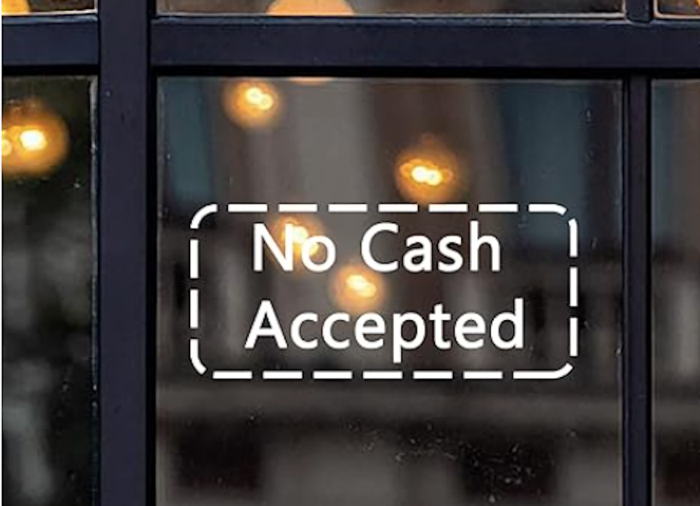 Σουηδία και Νορβηγία, όπισθεν ολοταχώς: Επιστρέφουν σε παραδοσιακές συναλλαγές και επαναφέρουν τα “μετρητά”