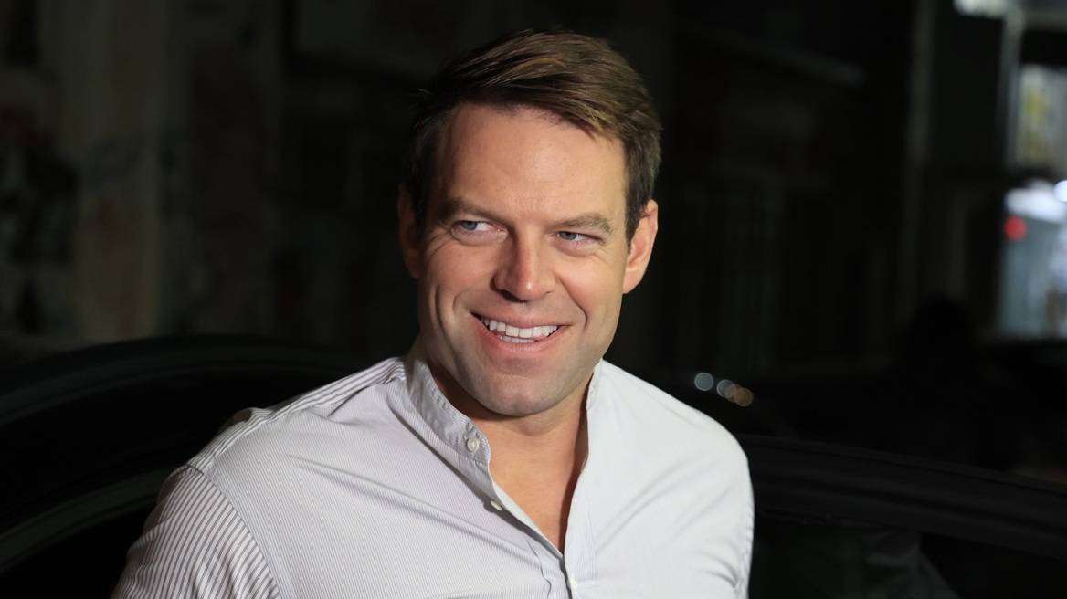 Κασσελάκης - Ανακοίνωσε τη δημιουργία νέου κόμματος: "Η βάση θα αποφασίσει πως θα λέγεται"