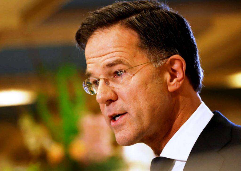 Μαρκ Ρούτε: «Το ΝΑΤΟ θα συνεργαστεί είτε με τον Τράμπ είτε με την Χάρις»