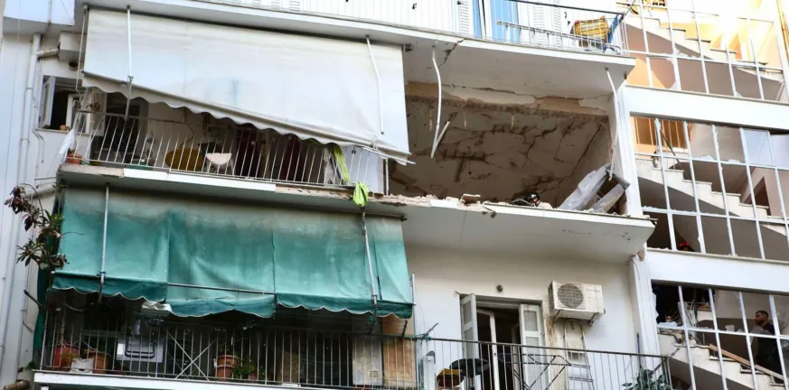 Εκρηξη στους Αμπελόκηπους: Προφυλακιστέος ο 26χρονος κατηγορούμενος – Ενταση στην Ευελπίδων