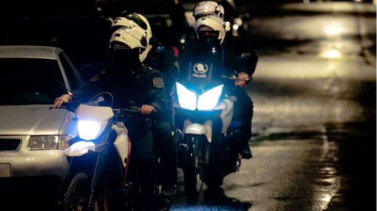 Συνελήφθη 35χρονος αλλοδαπός που είχε “ρημάξει” καταστήματα στην περιοχή της Ελευσίνας