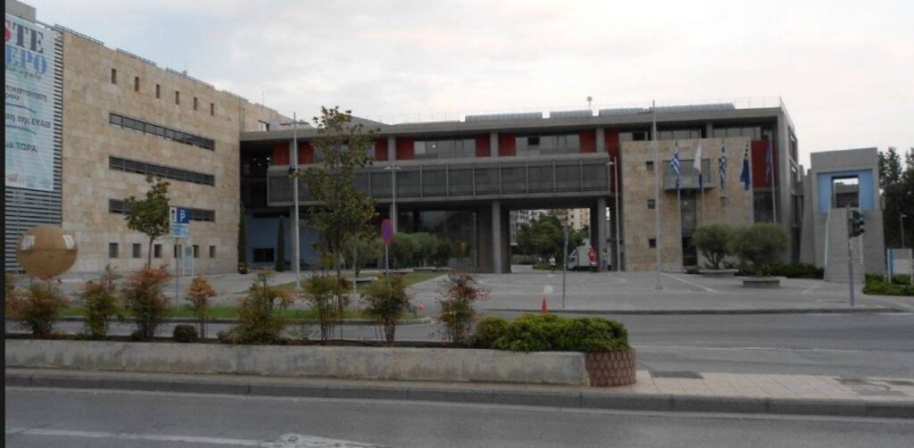 “Προσοχή” σε μηνύματα – απάτη για δήθεν πληρωμή οφειλών συνιστά ο Δήμος Θεσσαλονίκης