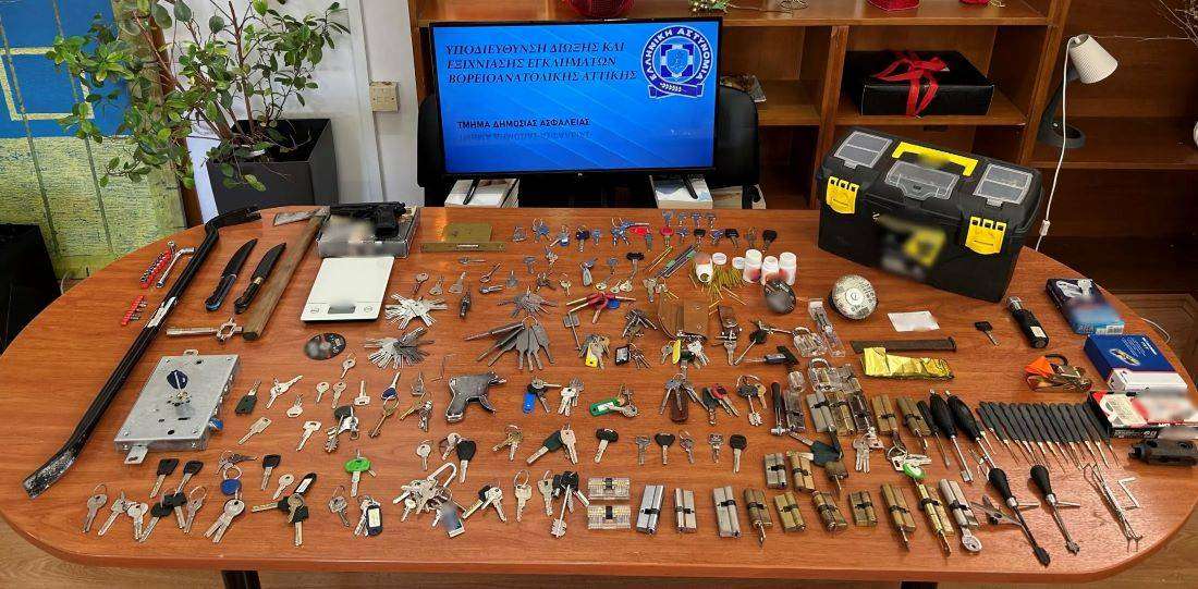 Εξαρθρώθηκε συμμορία που "ρήμαζε" σπίτια στη Βορειοανατολική Αττική