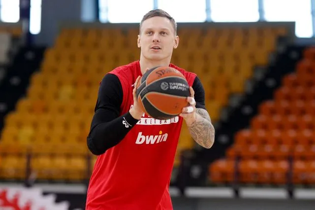 Νεκρός στα 32 του ο πρώην παίκτης του Ολυμπιακού Γιάνις Τίμα