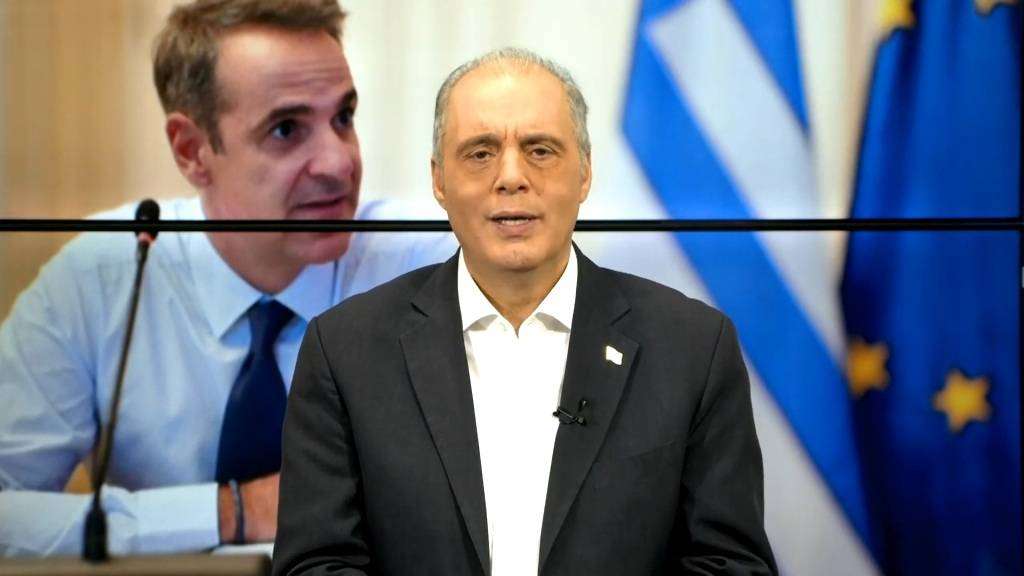 Κυριάκος Βελόπουλος: «Ο Κυριάκος Μητσοτάκης είναι ή πάμπλουτος ή ψεύτης ή άσχετος ή και τα τρία μαζί»