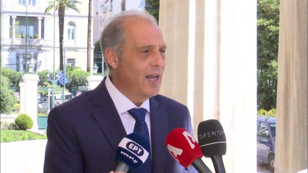 Κ. Βελόπουλος μετά την ενημέρωση Γεραπετρίτη: “Συμφωνήσαμε ότι διαφωνούμε σχεδόν σε όλα”