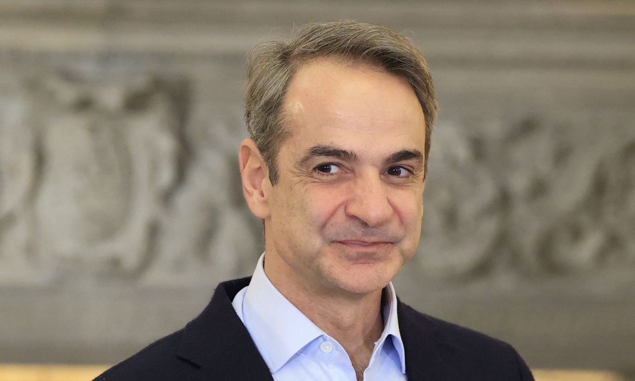 Μητσοτάκης: "Αφήνουμε πίσω τις φουρτούνες και τη μιζέρια του χθες - Τα καλύτερα είναι μπροστά μας"