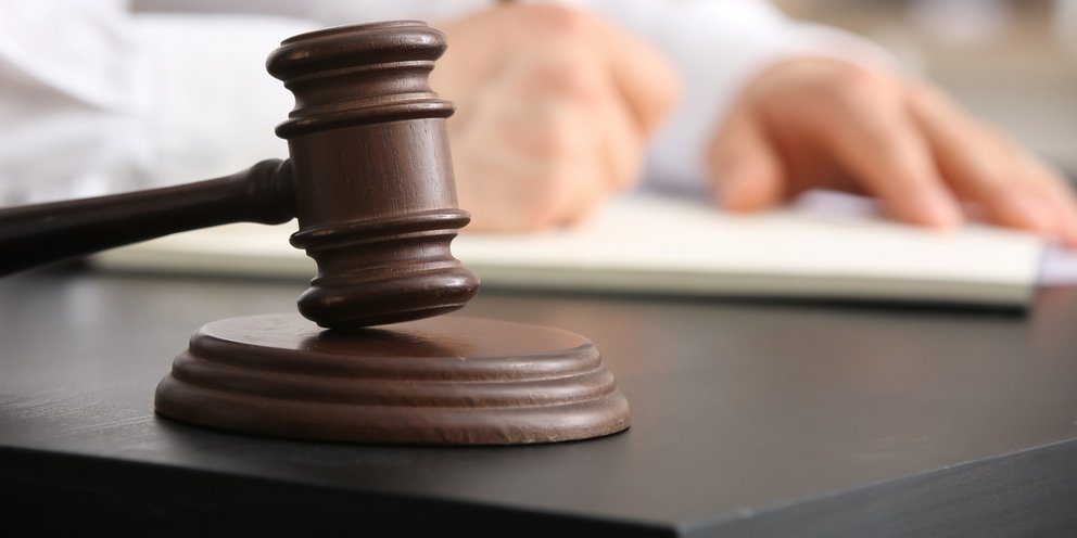 Ηράκλειο: Αθώος μετά από μακρά προφυλάκιση 83χρονος που πυροβόλησε διαρρήκτη