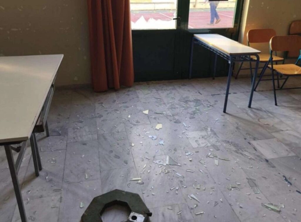 Άγνωστοι βανδάλισαν σχολείο στο Ηράκλειο – Μεγάλες ζημιές μέσα στις τάξεις