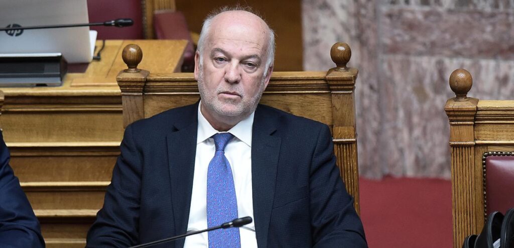 Νέο κουκούλωμα στα Τέμπη; Νέα διάταξη του υπ. Δικαιοσύνης για επαναξιολόγηση ιατροδικαστικών εκθέσεων, ακόμη και της τραγωδίας των Τεμπών