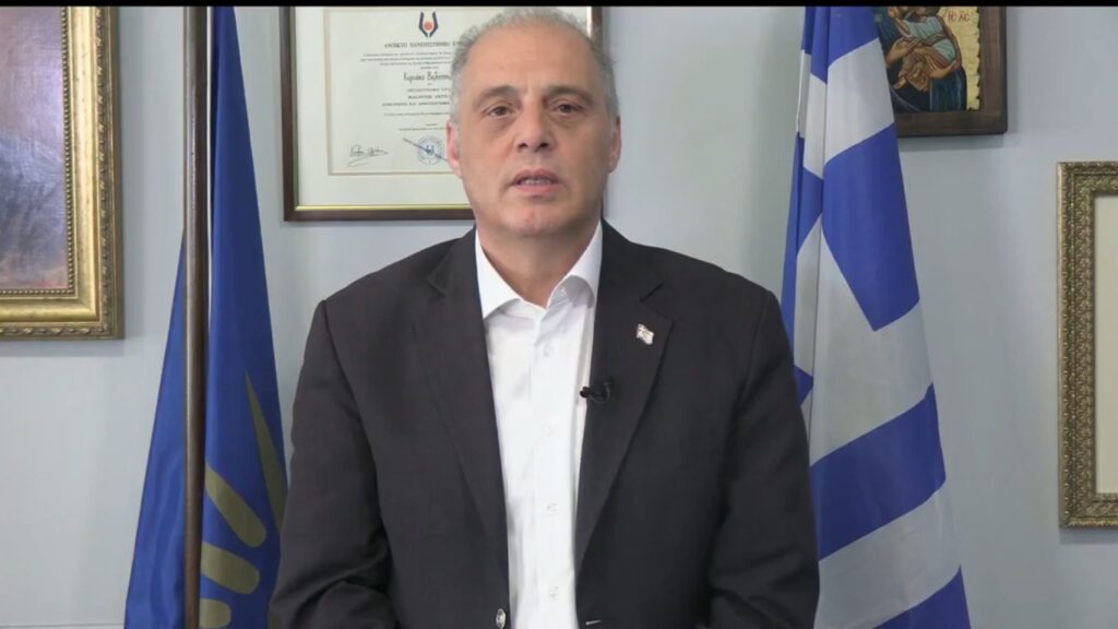 Κυριάκος Βελόπουλος: «Σε ποιο δημοκρατικό ευρωπαϊκό τόξο αναφέρεται ο Έλληνας πρωθυπουργός, ο οποίος συμπεριφέρεται ως αυτοκράτορας σε υπηκόους του;»