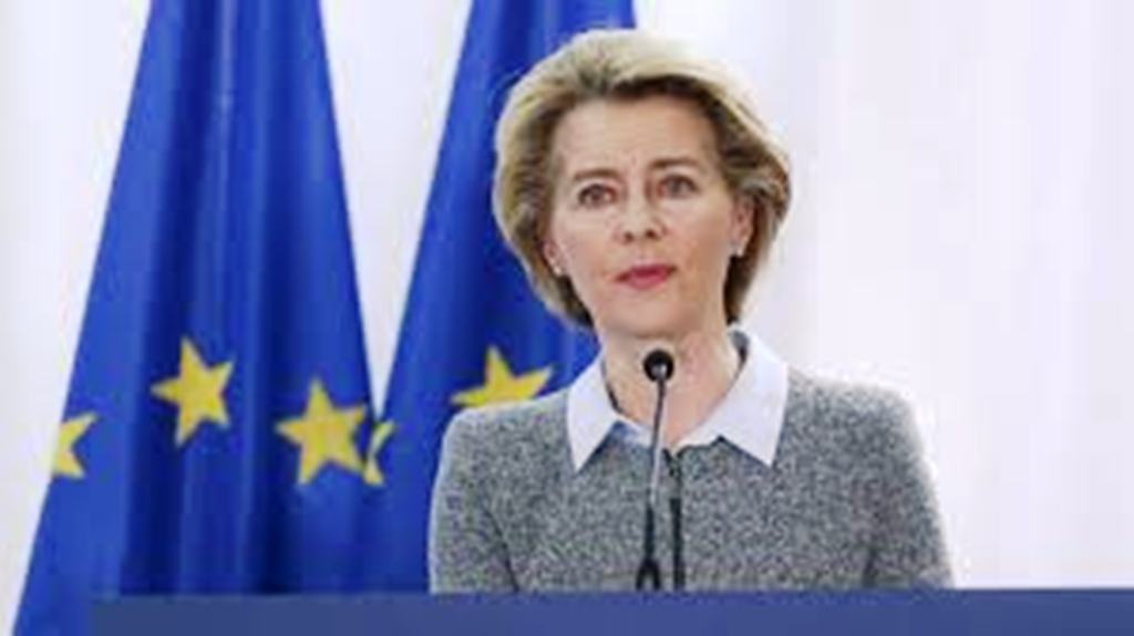 Με πνευμονία η Ούρσουλα Φον Ντερ Λάιεν