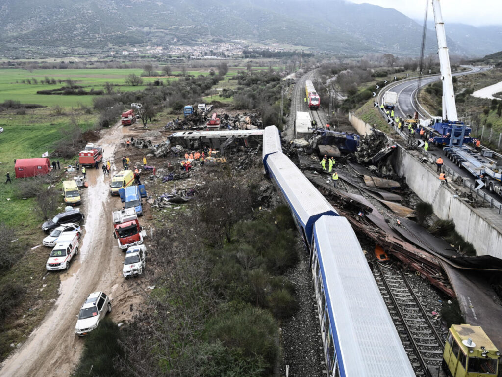Λακαφώσης για έγκλημα Τεμπών: “Η εμπορική αμαξοστοιχία μετέφερε 3 με 4 τόνους άγνωστης καύσιμης ύλης” –