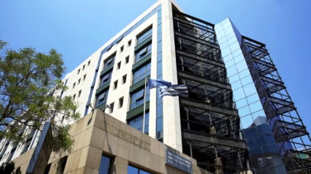 Για εκδήλωση ενδιαφέροντος από την αμερικανική Chevron για έρευνα υδρογονανθράκων στην Ελλάδα κάνει λόγο το Υπουργείο Περιβάλλοντος και Ενέργειας