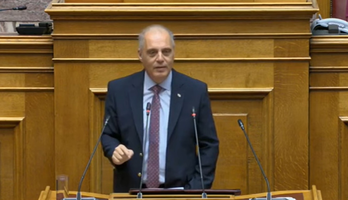 Κυριάκος Βελόπουλος: «ΝΔ, ΠΑΣΟΚ, ΣΥΡΙΖΑ είστε στην λάθος πλευρά της ιστορίας. Ο κος Μητσοτάκης είναι πανικόβλητος, επικίνδυνος, ψεύτης και δειλός!»