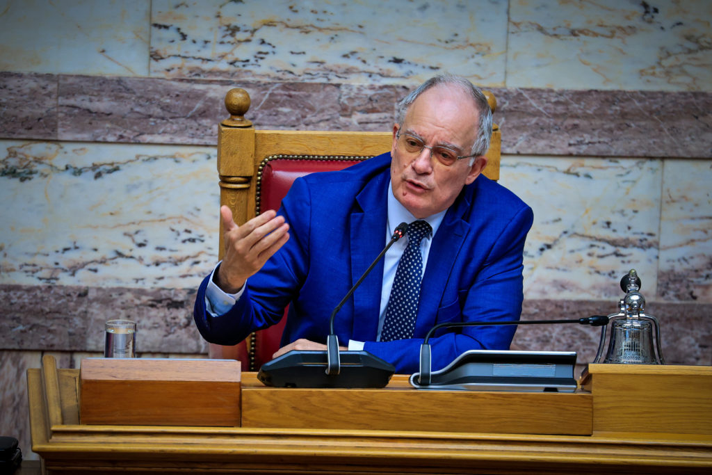 Τα έγγραφα που «καίνε» τον Τασούλα για τα «δώρα» 1 εκατ. ευρώ την τελευταία μέρα της θητείας του