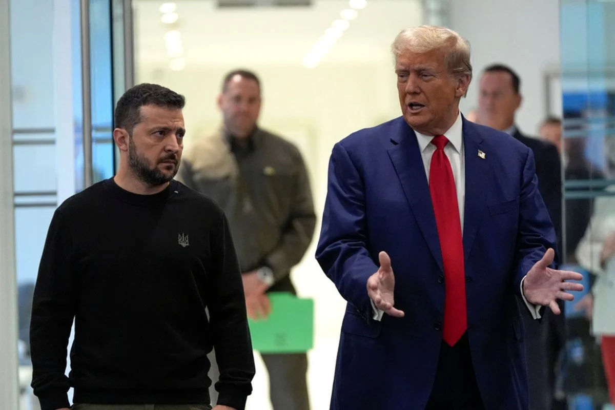 Ο Τραμπ «τελειώνει» τον Ζελένσκι – «Η Ουκρανία πρέπει να πάει σε εκλογές»