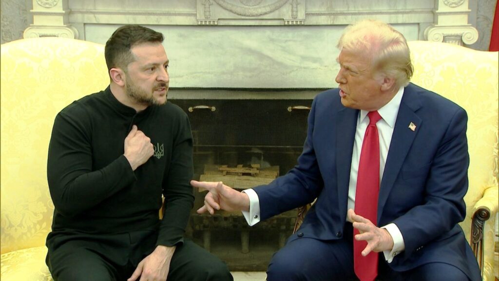 Καυγάς Τράμπ Ζελένσκι στην Ουάσικγτον που οδηγεί σε ναυάγιο τη συμφωνία για τα ορυκτά – «Δεν μας σεβάστηκε να επιστρέψει όταν είναι έτοιμος» λέει ο πρόεδρος των Η.Π.Α