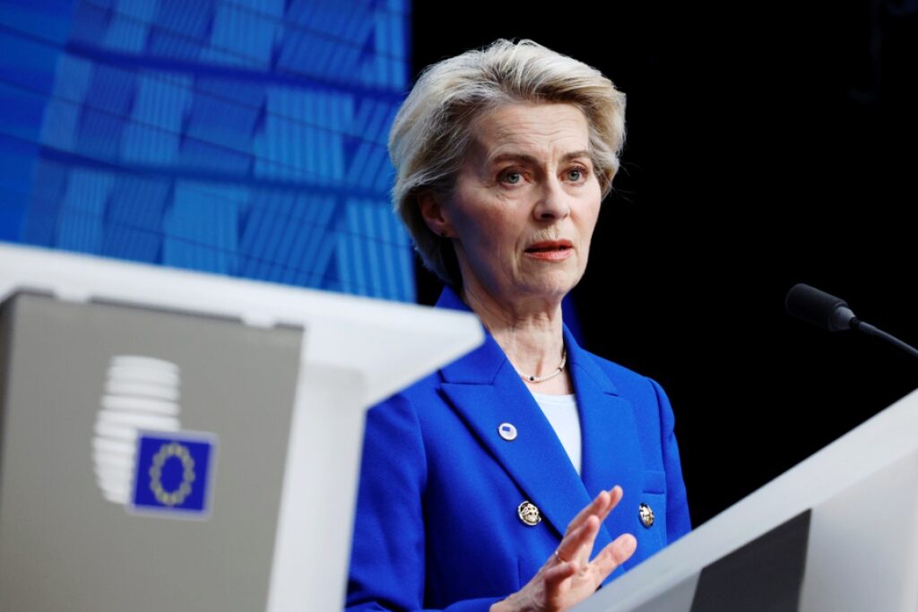 Ούρσουλα φον ντερ Λάιεν: «Η Επιτροπή θα προτείνει ένα ευρύτερο πακέτο εξατομικευμένων εργαλείων για την αντιμετώπιση της ειδικής κατάστασης κάθε κράτους μέλους»