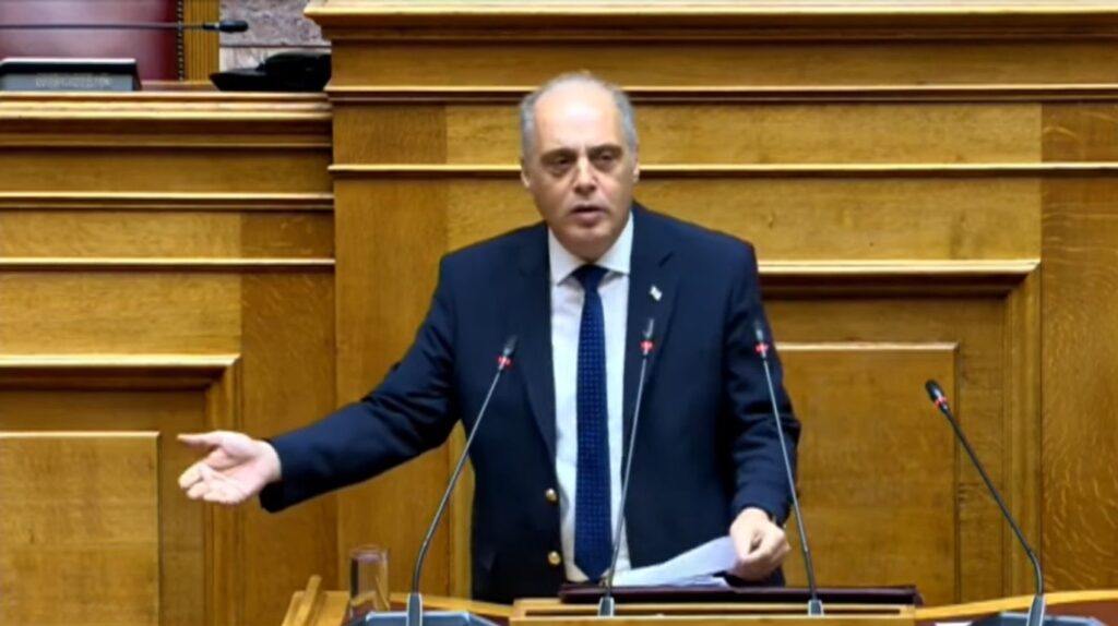 Κυριάκος Βελόπουλος: «Το έγκλημα δεν είναι ότι επιχειρήσατε μόνο την συγκάλυψη, αλλά ότι ο πρωθυπουργός έβγαινε μπροστά και προσπαθούσε να αποδυναμώσει όλα τα ευρήματα»