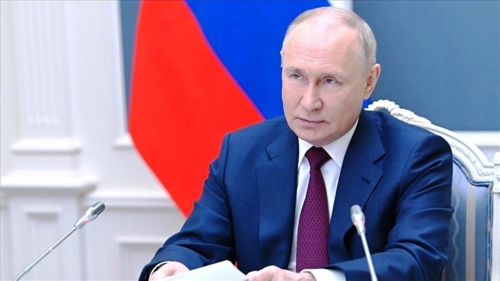 Βλαντιμίρ Πούτιν: «Τοξική μορφή ο Ζελένσκι – Αποφεύγει τις διαπραγματεύσεις και δίνει γελοίες διαταγές στους στρατιώτες του»